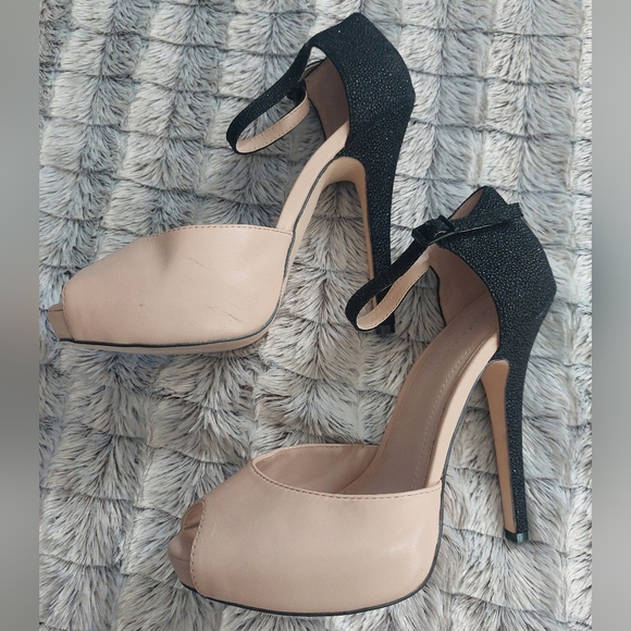 BCBGeneration open toe heels size 10 - Picture 3 of 11